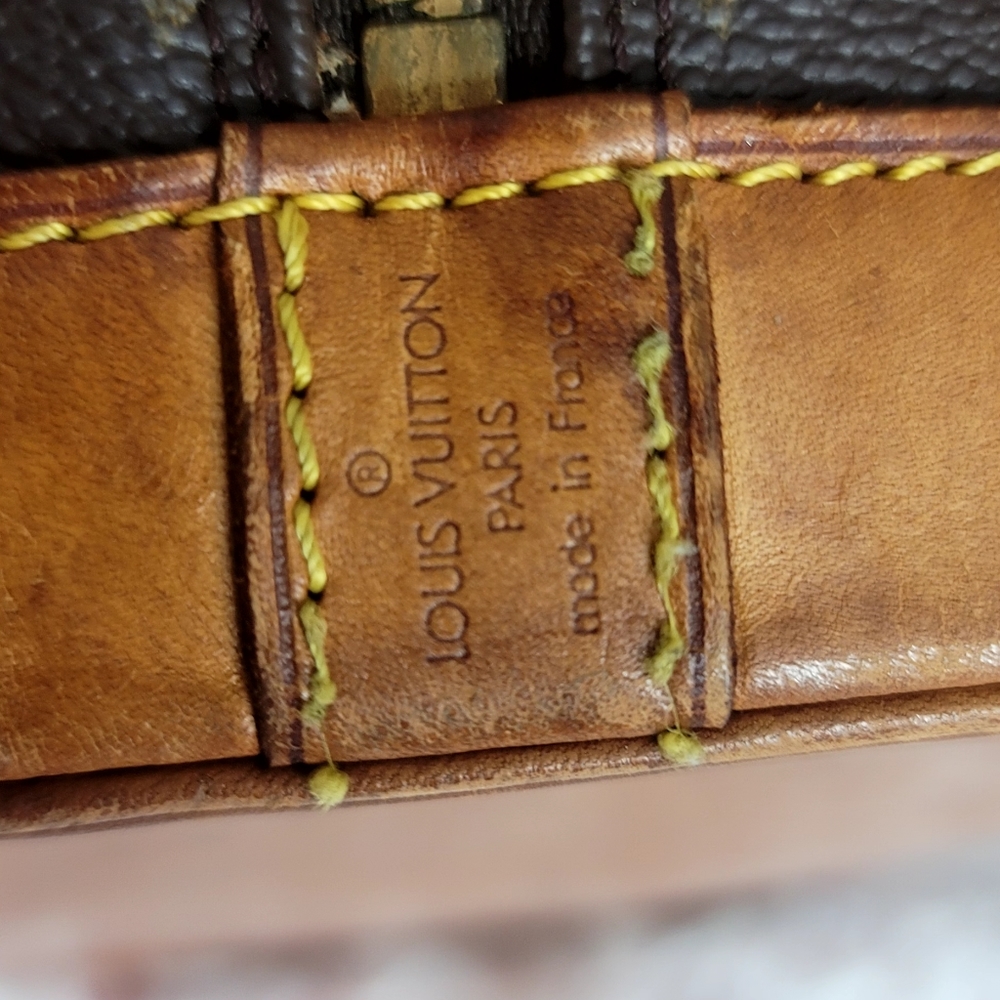 Authentic LV - Picture 8 of 9